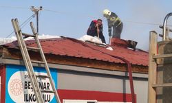 Diyarbakır’da bulunan bir ilkokulda yangın çıktı