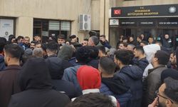 Diyarbakır Büyükşehir önünde toplandılar: Nedeni belli oldu!