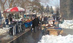 Diyarbakır’da dondurucu havada siftah yapamadan kapatıyorlar!