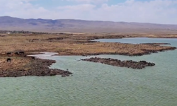 Kimse bilmiyordu: Karacadağ'da 'krater gölü' ortaya çıktı!