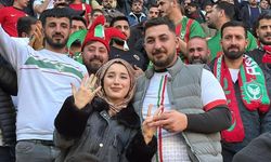 Amedspor maçında sürpriz evlilik teklifi: İşte isimleri