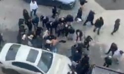 Diyarbakır’da sokak ortasında bir genç bıçaklandı!