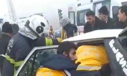 Gaziantep'te 2 araç çarpıştı: Ölü ve çok sayıda yaralı var