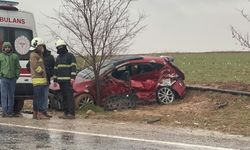 Mardin'de TIR ile otomobil çarpıştı: Ölü ve ağır yaralılar var