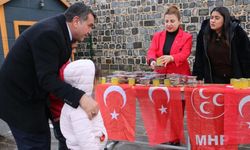MHP Diyarbakır'da ikramda bulundu, vatandaşlar Bahçeli'ye mesaj gönderdi!