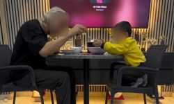 3 yaşındaki çocuğunu alkol masasına oturttu: Babanın akıbeti belli oldu