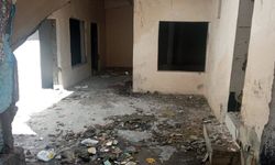 Diyarbakır’da korkutan görüntü: Evin altından su çıktı, aile tedirgin!