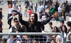 Diyarbakır’daki Newroz’da şal takmıştı: Hapis cezası aldı!