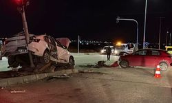 Diyarbakır Oğlaklı’da 2 otomobil çarpıştı: Yaralılar var!