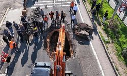 Diyarbakır’da yol çöktü: Büyükşehir’den açıklama geldi