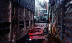 Diyarbakır yolcu otobüsü kaza yaptı: Çok sayıda yaralı var