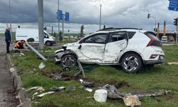 Diyarbakır'da okul servisi kaza yaptı: Çok sayıda yaralı var