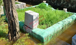 Mezarlık mı göl mü? Diyarbakır bu manzarayı konuşuyor!