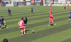 Zirve onların! Diyarbakır Büyükşehir Belediyespor grubu lider bitirdi!