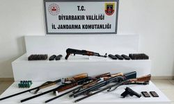 Diyarbakır'da 73 adet silah ele geçirildi