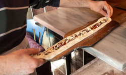 Diyarbakır’da pideciye gitti: Yanmış ürün verildi, savunma pes dedirtti!