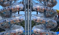 Aqua parkta kabus: Su kaydırağının içinde korku dolu dakikalar!