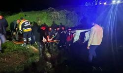 Diyarbakır'da cenazeye giderken ölümden döndüler! Yaralılar var