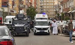Diyarbakır’da husumetli gruplar arasında kavga: Yaralılar var!