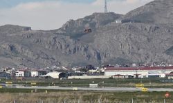Hakkari’den Diyarbakır'a helikopterle hasta sevki