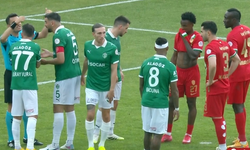 Iğdır FK Amedspor maçının ilk devresi 2-2 bitti!