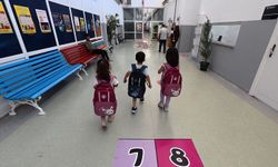 Çocuklarda ağır çanta kullanımı bel ağrısı yapıyor!