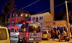 Kayseri'de cami cemaatine bıçaklı saldırı: Ölüler var!