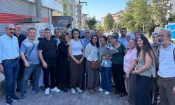 Diyarbakır’da tutuklandı: 30 yıl sonra çiçeklerle karşılandı
