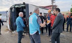 Kırıkkale’de yolcu otobüsü devrildi: Ölü ve çok sayıda ağır yaralı var