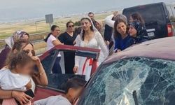 Düğün konvoyunda kaza: Ölü ve yaralılar var!