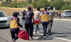 Kahta-Diyarbakır yolunda hareketli anlar: Polisten kaçarken kaza yaptılar!