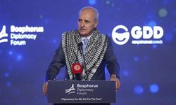 Kurtulmuş: "Türkler de Kürtler de bir ve beraber olarak yoluna devam edecek"