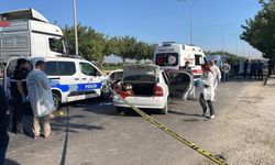 Şanlıurfa’da otomobil tarandı: Ölü ve yaralı var!