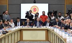 Süreç yasası Adalet Komisyonu'ndan geçti: 17, 5 saat sürdü