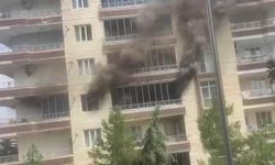 Diyarbakır'da korku dolu dakikalar: 8 katlı binada yangın!
