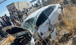 Diyarbakır'da TIR ile otomobil çarpıştı: Çok sayıda yaralı var!
