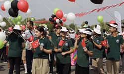 Diyarbakır’da uçurtmalar Gazze’deki çocuklar için uçuruldu