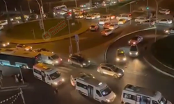 Diyarbakır’daki kavşakta 'minibüs' çilesi: "Belediyeye şikayet etmemize rağmen..."