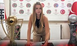 Türkiye bu teknik direktörü konuşuyor: Zeynep Mestan kimdir?