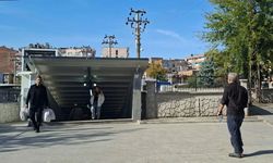 Diyarbakır’da ‘alt geçit’ tepkisi: “Haftada 3 kez geçen trenler…"
