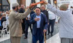 DEM Parti Diyarbakır'da husumetli iki aile barıştırdı