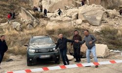 Kapadokya'da peribacası çöktü: Ölüler ve yaralı var!
