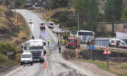 Şırnak’ta otobüs ve TIR çarpıştı: Çok sayıda yaralı var!