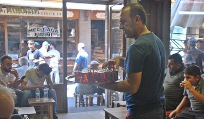 Diyarbakır’da kıraathaneye zam geldi: İşte çay fiyatı!