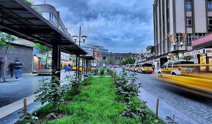 Diyarbakır’da tarihi karar: Sur ilçesi kalıcı olarak trafiğe kapatılacak!