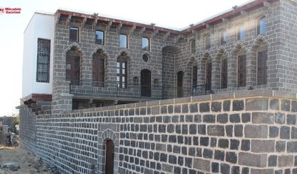 Diyarbakır’da o evler için milyonlar harcandı: Hepsi çöp oldu!