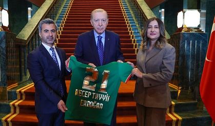 Amedspor heyeti Cumhurbaşkanı Erdoğan ile görüştü
