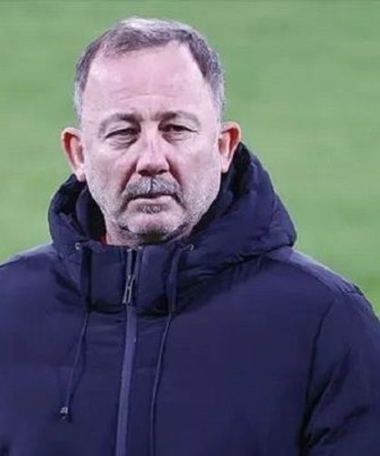Milli Takımın yeni hocası oldu: Sergen Yalçın’dan ilk açıklama