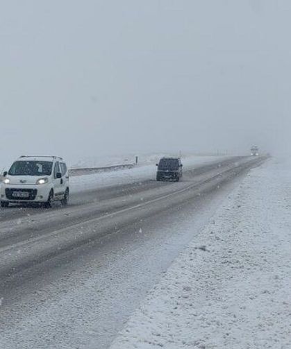 Diyarbakır'a mart ayında kar sürprizi