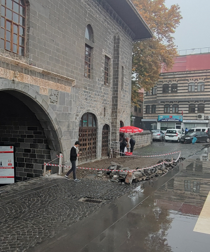 Mücadele yazdı, Ulu Cami’de çalışma başladı